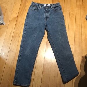 Calvin Klein High-Waisted Jeans!!